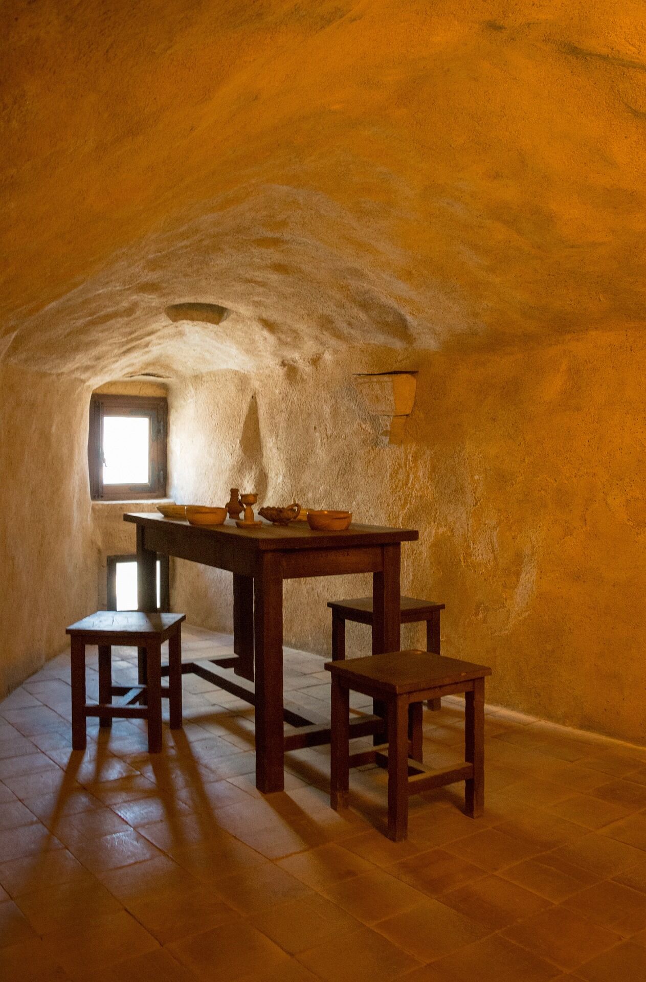 prison-4849476_1920