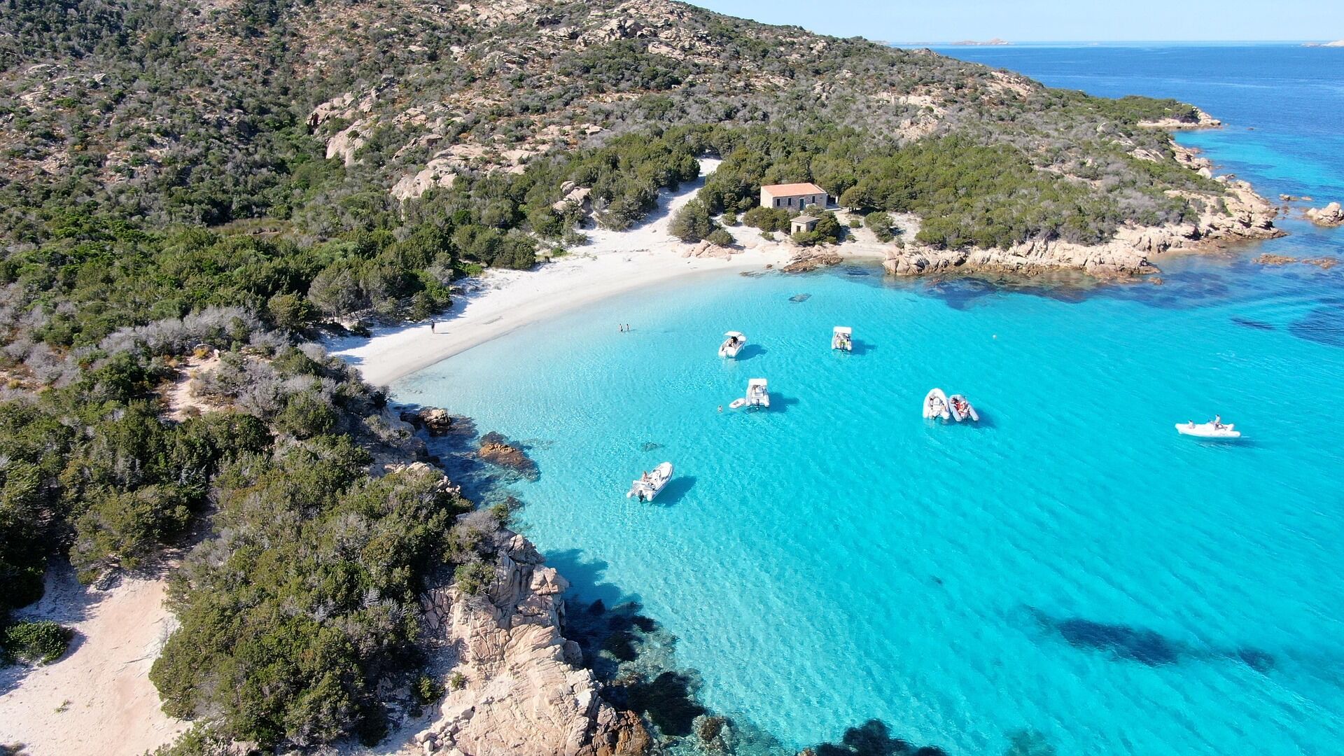 la-maddalena-7804473_1920