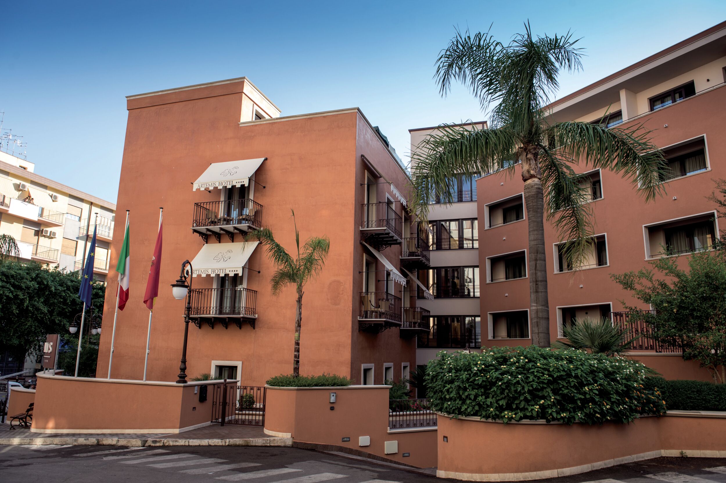 Sizilien - Die Schatzkammer Italiens | Hotel Artemis - 